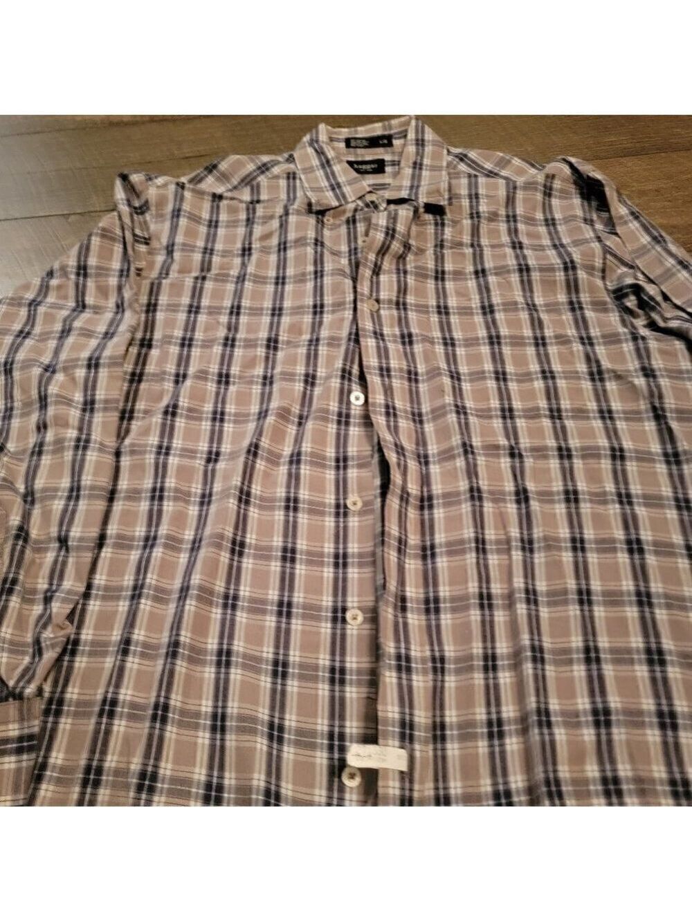 Men's Haggar Button Down Shirt-Size Large.  Navy/Tan/White Plaid